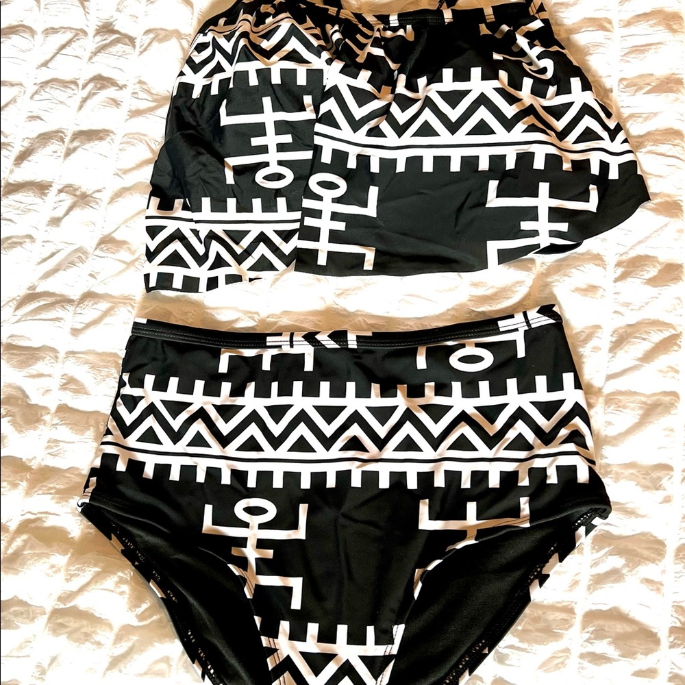 Bohemian style black and white tankini, medium. Cupshe brand